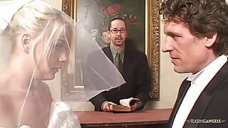 Blindfolded bride gets surprised by two hard cocks at once
