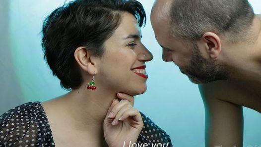 There’s Something About Andie! – Blowjob + Cum on Hair!