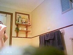 Caught in the Act 4: Naive Busty Sis with Huge Tits Spied Upon